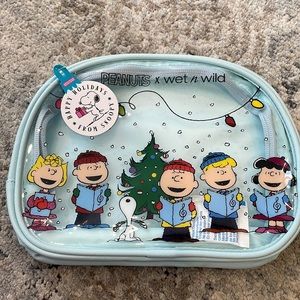 Peanuts x Wet n wild holiday makeup bag